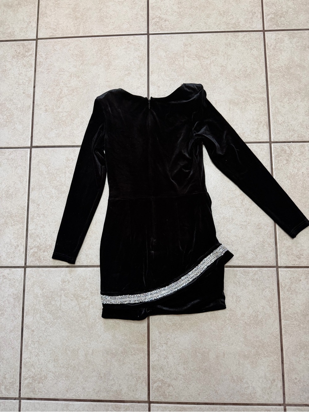Black Velvet Rhinestone Swirl snake Illusion Plunge Mini Dress Size 4 - Picture 10 of 11